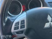 Mitsubishi Lancer 1.5 Invite