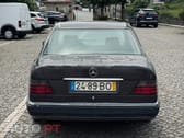 Mercedes-Benz 200 200D