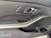 BMW 330 e Touring Corporate Edition Auto