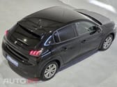 Peugeot E-208 50 kWh Allure Roadtrip