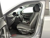 Peugeot 2008 1.2 PureTech Active Pack EAT8