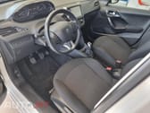 Peugeot 208 1.2 PureTech Signature
