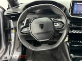 Peugeot 2008 1.2 PureTech Allure EAT8