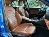 Alfa Romeo Giulia 2.0 Turbo 16V AT8-Q4 Veloce