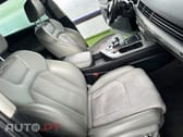 Audi Q7 quattro