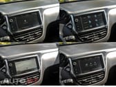 Peugeot 208 1.2 PureTech Signature