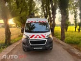 Peugeot Boxer 2.0 BlueHDi 330 L2H2 Premium