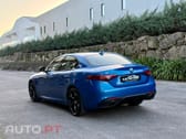Alfa Romeo Giulia 2.0 Turbo 16V AT8-Q4 Veloce