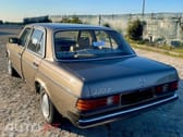 Mercedes-Benz 200 Classico