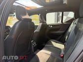 Volvo XC40 T4 Recharge DKG RDesign Expression