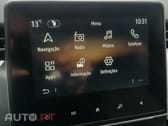 Renault Clio Outro