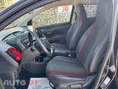 Peugeot 108 Outro