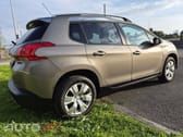 Peugeot 2008 1.2 PureTech Style