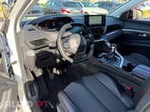 Peugeot 5008 1.5 BlueHDi Allure