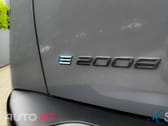 Peugeot E-2008 Active