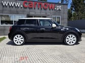 MINI Cooper D AUTO 5 Portas