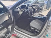 Peugeot E-208 Style