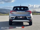 Renault Captur 1.6 Hybrid E-Tech Intens