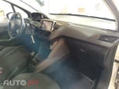 Peugeot 208 1.5 BlueHDi - IVA Dedutível