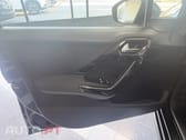 Peugeot 208 1.2 PureTech Signature