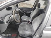 Toyota Yaris 1.0 Luna