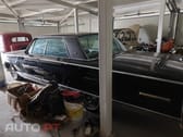 Chrysler New Yorker / Fifth Avenue