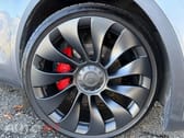 Tesla Model Y Performance Dual Motor AWD