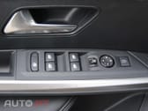 Peugeot 3008 1.2 Hybrid Allure e-DCS6