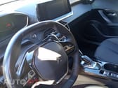 Peugeot 2008 Puretech Allure