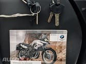 BMW F .
