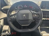 Peugeot 2008 Benzin 100 Allure