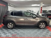 Peugeot 2008 1.2 PureTech Style