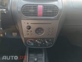 Opel Corsa 1.2 16V Confort