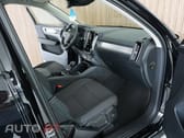 Volvo XC40 1.5 T2 Momentum Plus