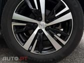 Peugeot 5008 GT 1.2  130cv EAT8 | 7 Lugares | 2023 | 24.716 km