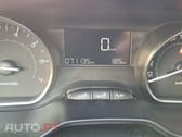 Peugeot 208 1,2 Signature