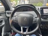 Peugeot 2008 1.2 e-VTi Style
