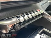 Peugeot 3008 1.6 Hybrid4 GT Pack e-EAT8