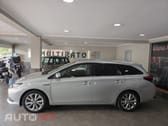 Toyota Auris Touring Sports 1.8 HSD Exclusive+Navi