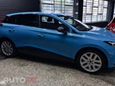 MG MG4 64 kWh Luxury