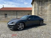 Porsche Taycan bateria Performance Plus