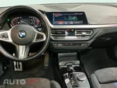 BMW 118 i Pack Desportivo M Auto