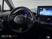 Toyota C-HR 1.8 Hybrid Square Collection