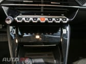 Peugeot 208 1.2 Hybrid Allure e-DCS6