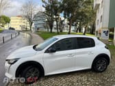 Peugeot E-208 50 kWh SE Style