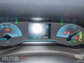 Peugeot E-2008 Style
