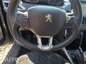 Peugeot 2008 1.2 PureTech Style