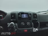 Peugeot Boxer 2.0 BlueHDi 335 L3H3 Premium