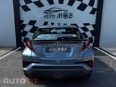 Toyota C-HR 1.8 Hybrid Square Collection
