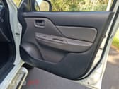 Mitsubishi L200 2.3 DI-D CD Invite 2WD